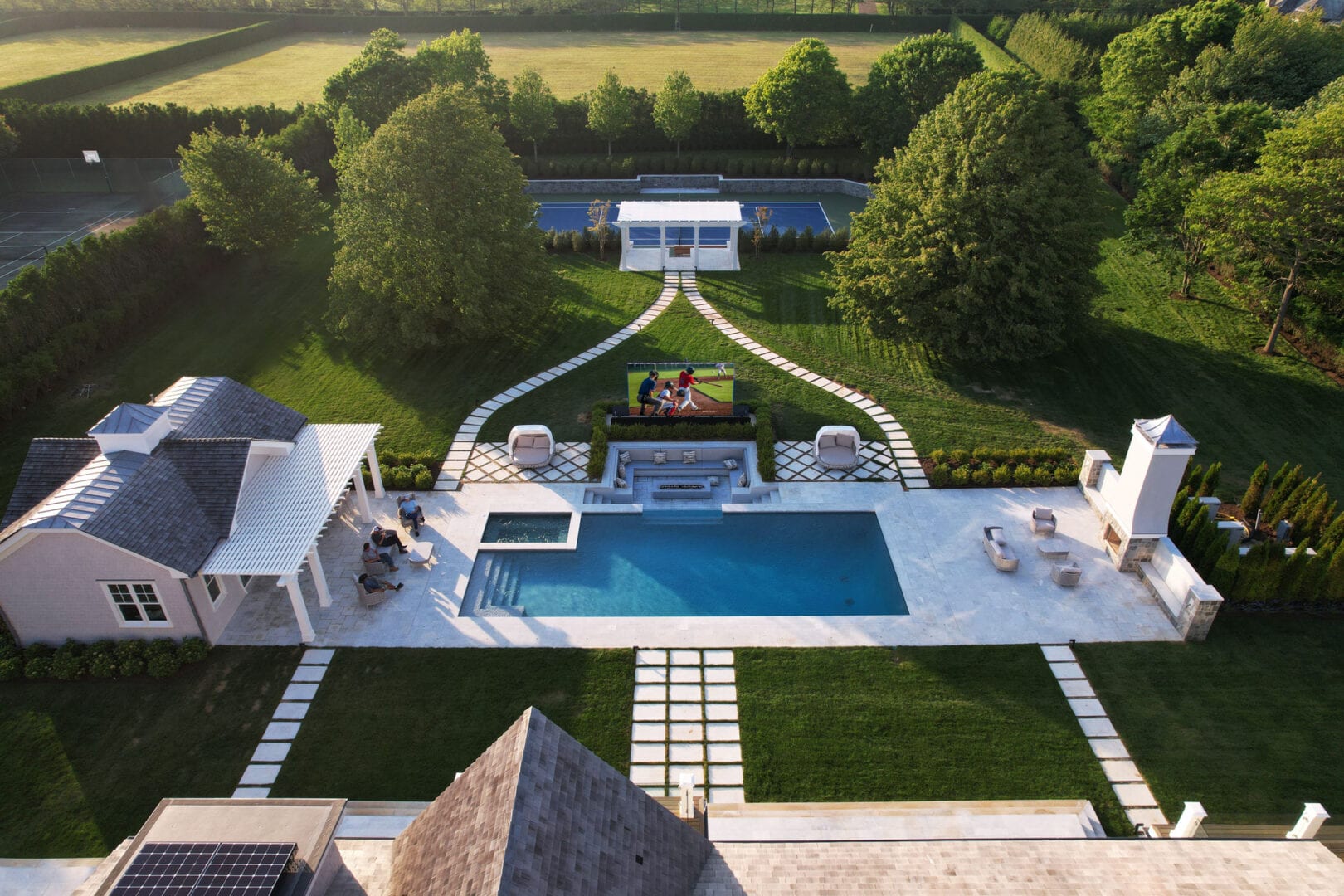 Radiance LED Creates Top-Tier Pool Space for Luxury Hamptons Home (3)