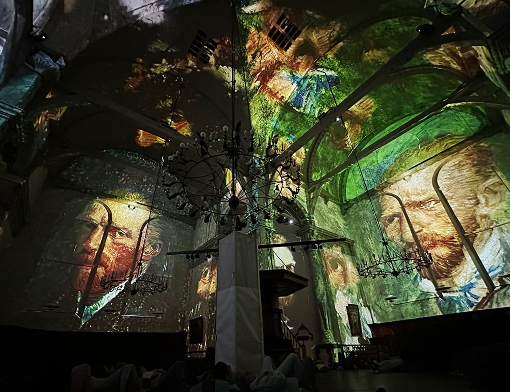 Digital Projection paints a 360° masterpiece with Vincent meets Rembrandt: The Untold Story