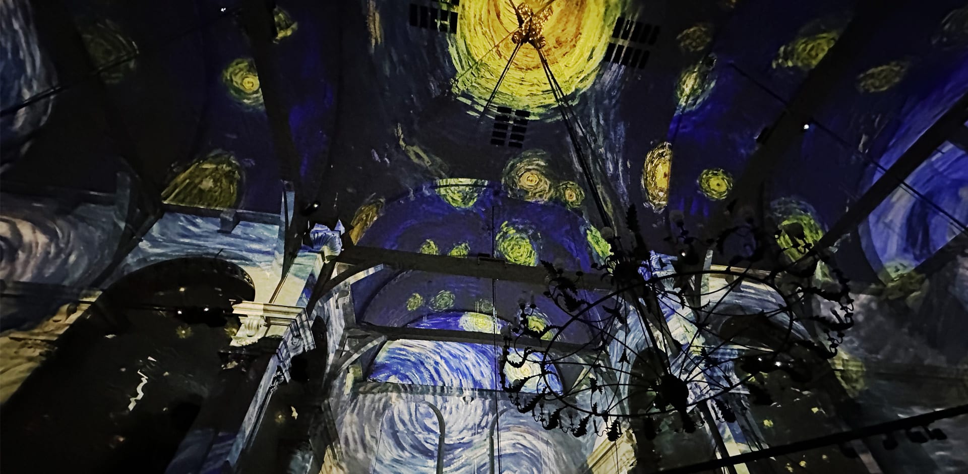 Digital Projection paints a 360° masterpiece with Vincent meets Rembrandt: The Untold Story