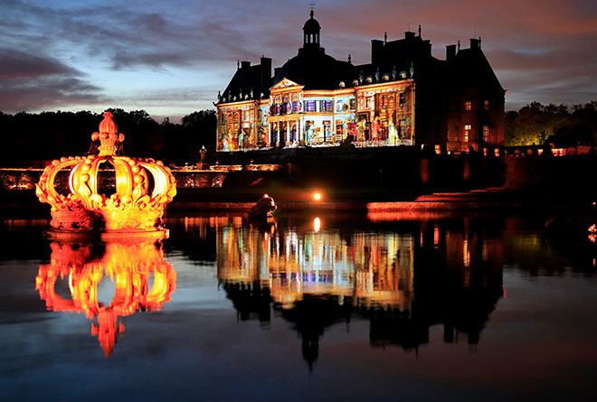 Château de Vaux-le-Vicomte Christmas projection mapping