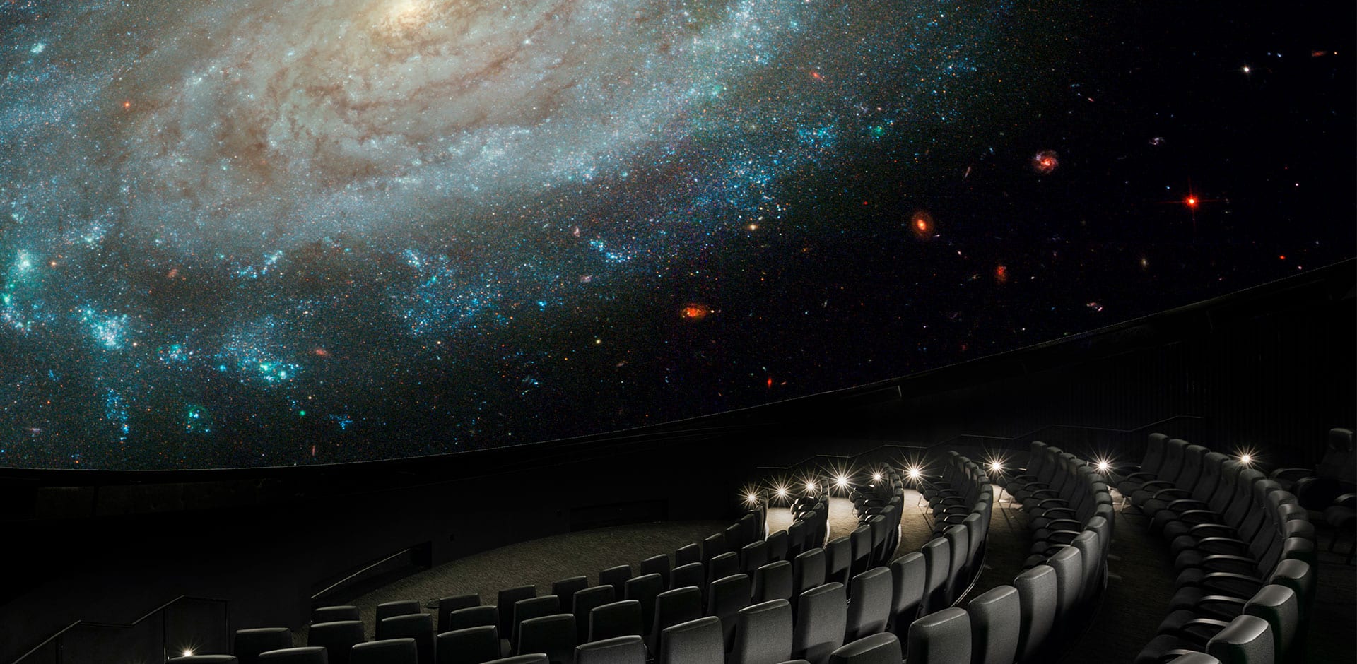 INSIGHT 4K at North America’s First ‘Seamless’ Dome Planetarium