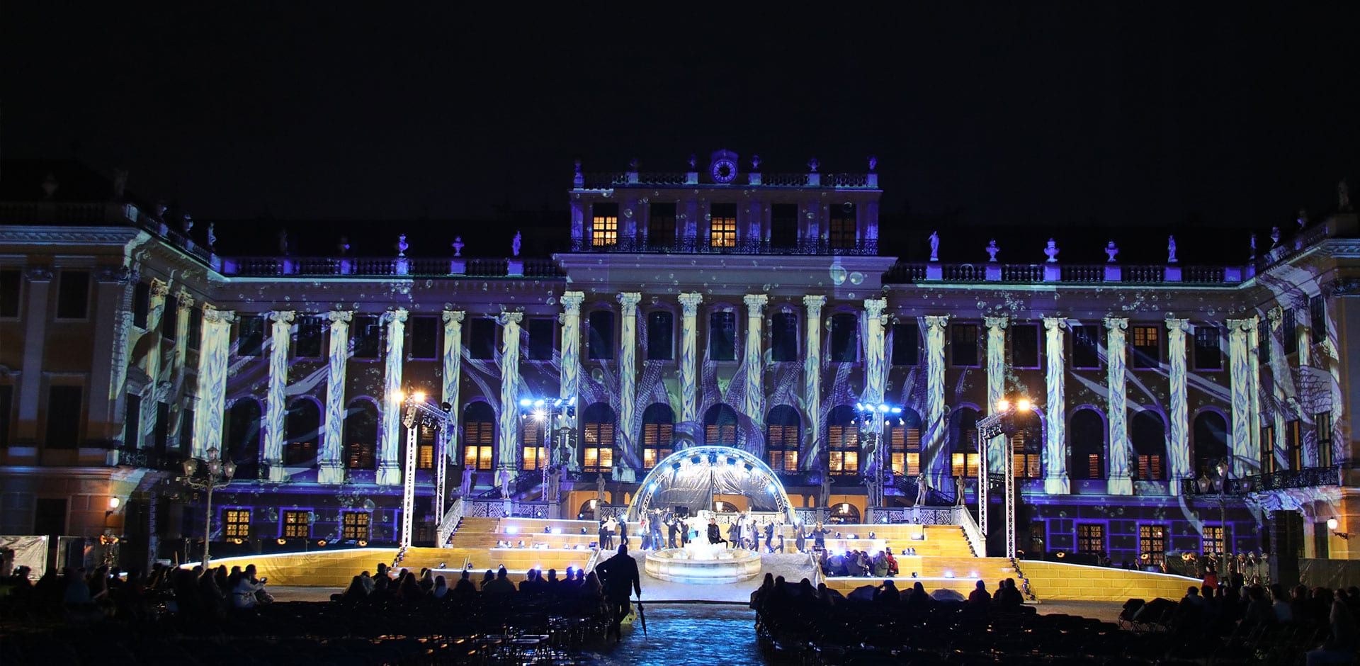 Laser projectors from Digital Projection’s TITAN and M-Vision ranges brought unprecedented projection mapping power to the triumphant return of the Austria for Life benefit concert on Saturday 29th April.