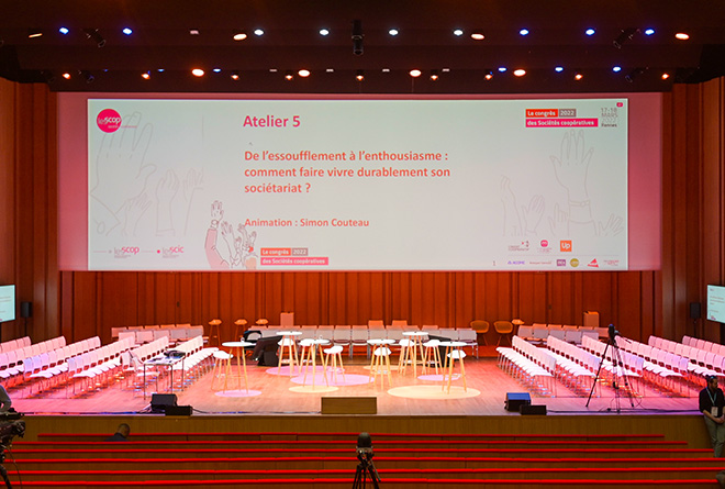 CentraleSupélec auditorium with Digital Projection laser projectors